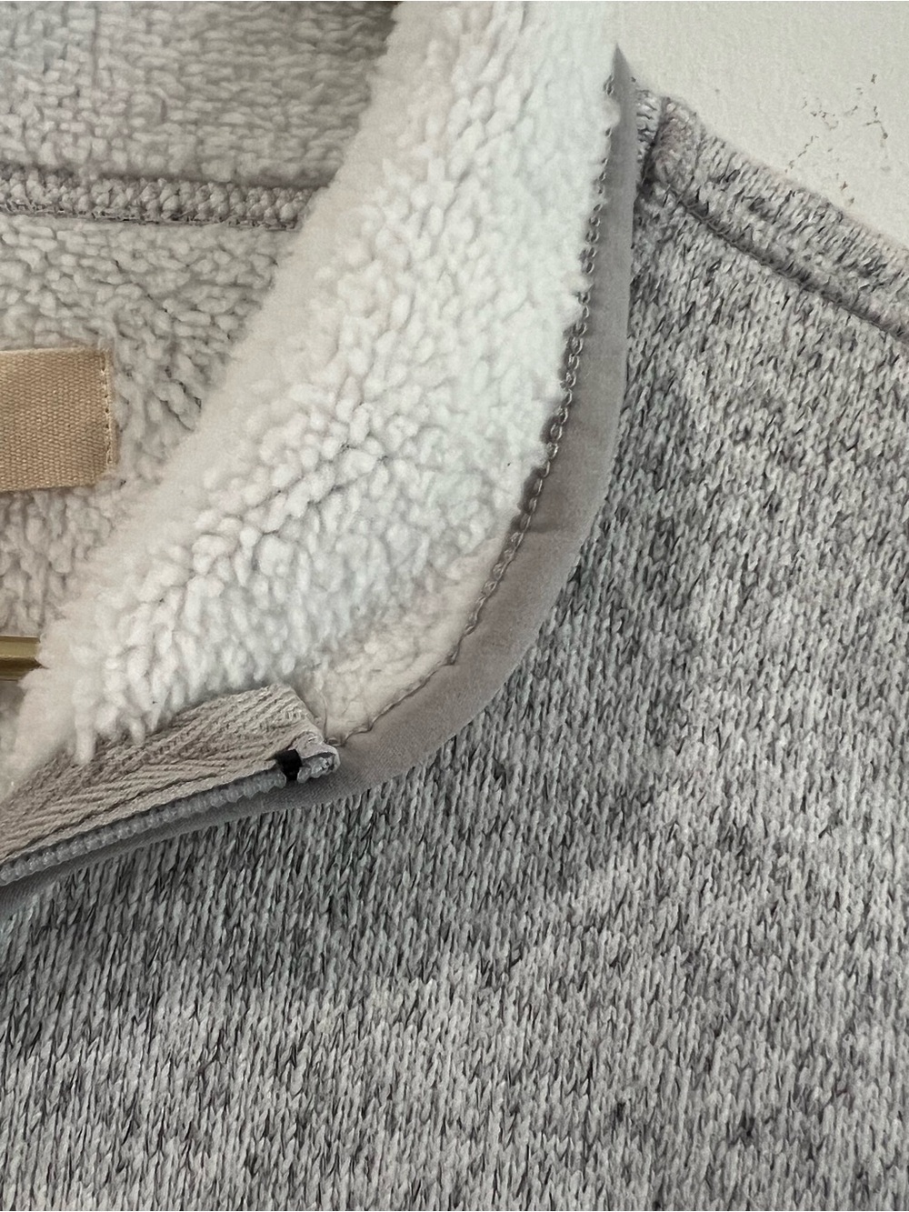 Thread & Supply Heather Gray Zip Vest with Sherpa Lining M - Picture 8 of 12